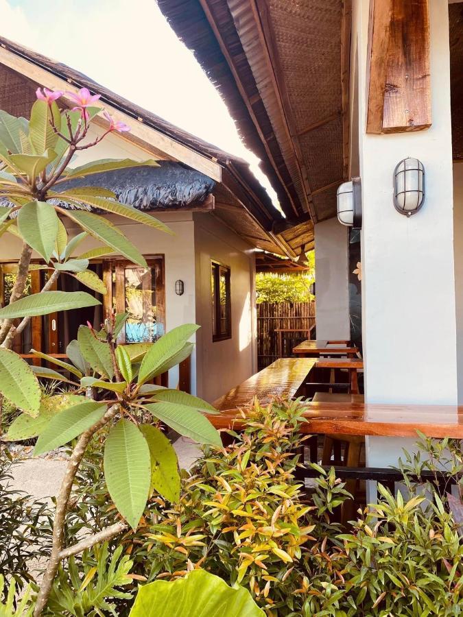 Matam-Is Cafe & Homestay General Luna  Εξωτερικό φωτογραφία